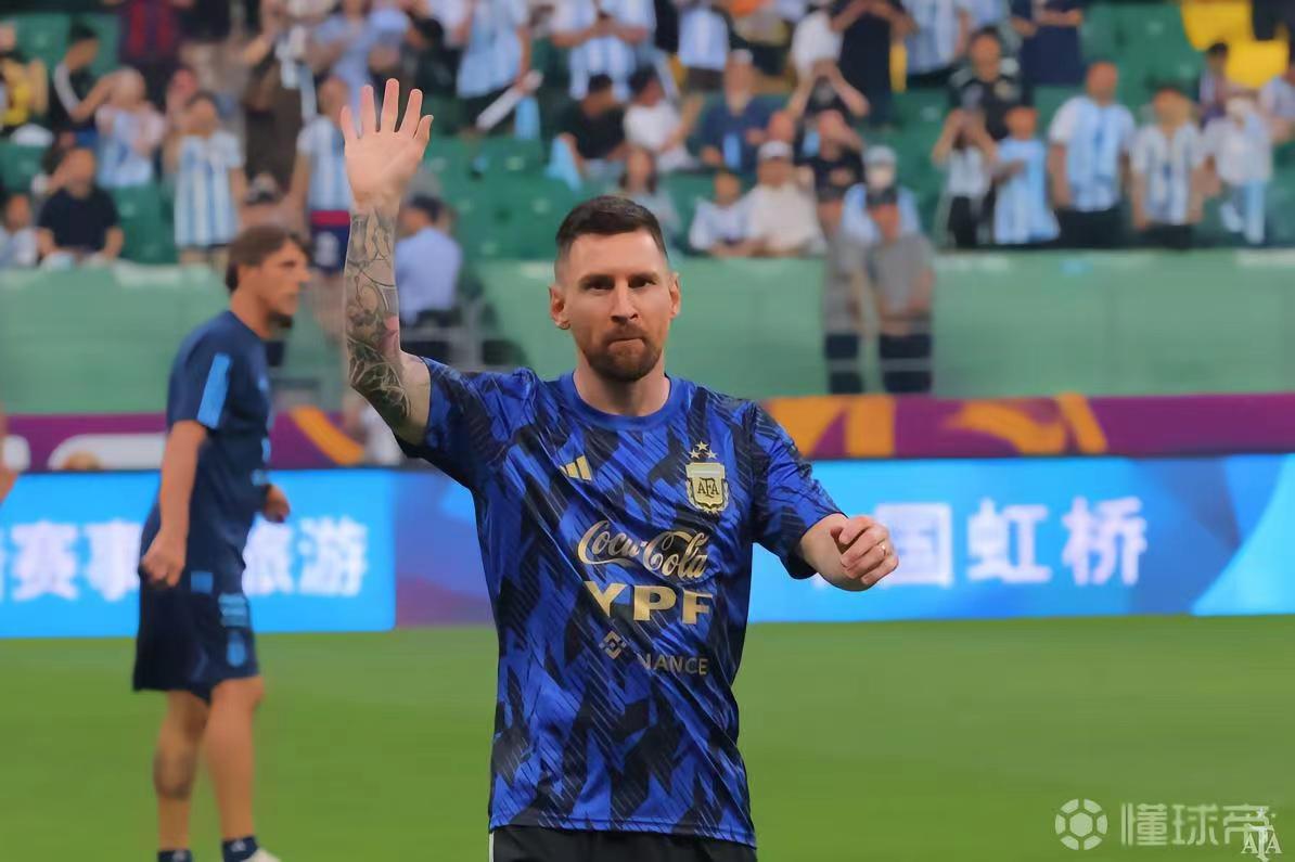 包含欧冠倒计时;北京国安赛前官宣签约;细节引发关注;赛场秩序良好;心理建设被强调的词条 包含欧冠倒计时;北京国安赛前官宣签约;细节引发关注;赛场秩序良好;心理建设被强调的词条