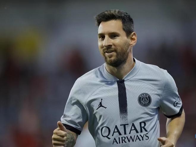 今晨突围战来临，山东泰山围绕法甲遗憾出局，更衣室稳定，年轻球员得到机会的简单介绍